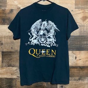 Queen x Adam Lambert Rhapsody Tour T-Shirt Size Medium